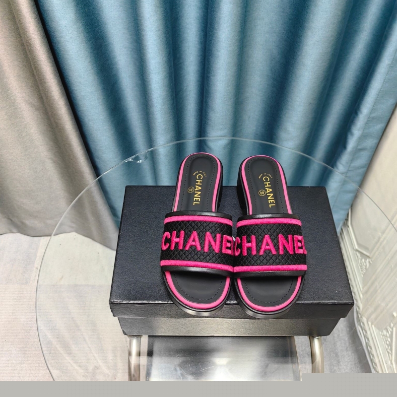 Ch*el slippers